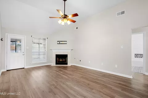 Living - 12694 Fox Run Dr, Olive Branch, MS 38654 photo 1 of 3