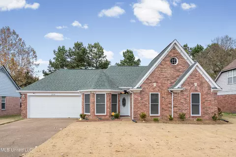 12694 Fox Run Dr, Olive Branch, MS 38654