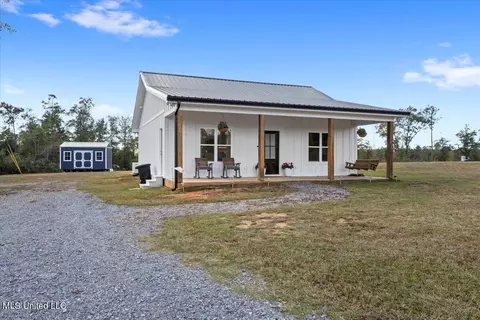 110 Brashier Ln, Lucedale, MS 39452 photo 3