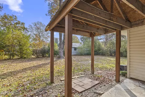 Exterior - 232 Lisa Cir, Madison, MS 39110 photo 3 of 6