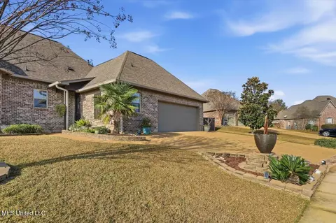 Exterior - 151 Amethyst Dr, Brandon, MS 39047 photo 3 of 8