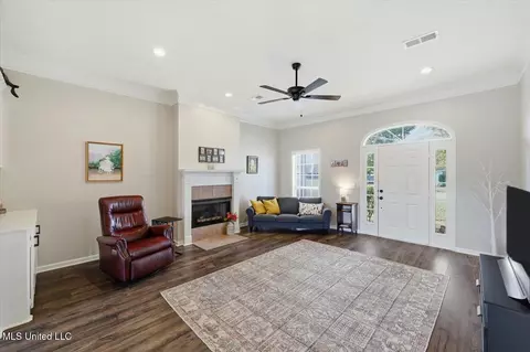 202 Cherry Bark Dr, Brandon, MS 39047 photo 8