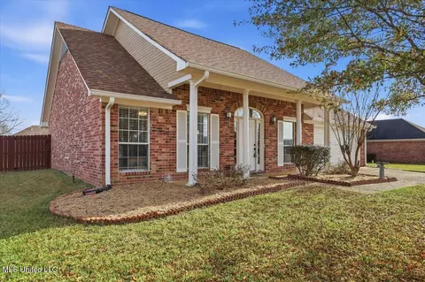 202 Cherry Bark Dr, Brandon, MS 39047 photo 3