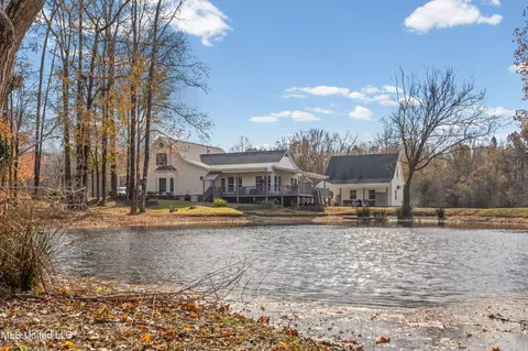 Other - 3165 Grand Oaks Dr, Hernando, MS 38632 photo 9 of 10
