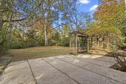 Exterior - 1972 Aztec Dr, Jackson, MS 39211 photo 1 of 7