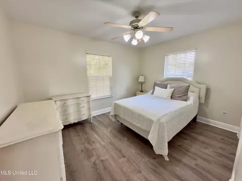 Bedroom - 7315 Ahi Dr, Diamondhead, MS 39525 photo 5 of 6