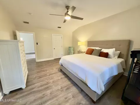 Bedroom - 7315 Ahi Dr, Diamondhead, MS 39525 photo 3 of 6