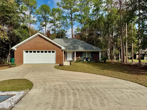 Exterior - 7315 Ahi Dr, Diamondhead, MS 39525 photo 1 of 3