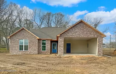 369 W Old Highway 24 W, Kokomo, MS 39643