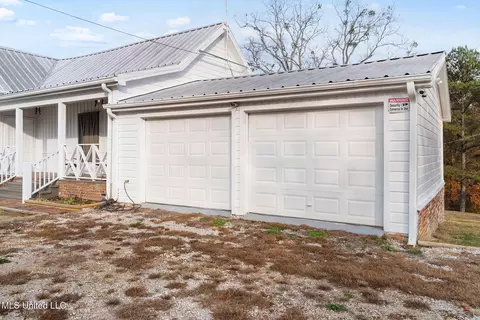 Other - 600 Co Rd 203, Walnut, MS 38683 photo 2 of 21