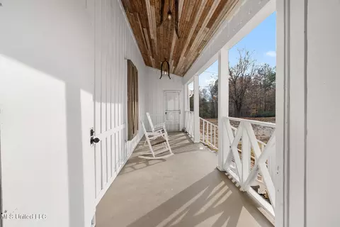 Exterior - 600 Co Rd 203, Walnut, MS 38683 photo 6 of 9
