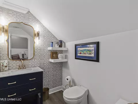 Bath - 419 Pilot Cir, Brandon, MS 39047 photo 8 of 8