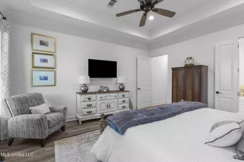 Bedroom - 419 Pilot Cir, Brandon, MS 39047 photo 3 of 10