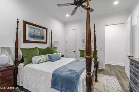 Bedroom - 419 Pilot Cir, Brandon, MS 39047 photo 6 of 10