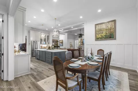 Dining - 419 Pilot Cir, Brandon, MS 39047 photo 3 of 3
