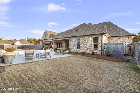 Exterior - 419 Pilot Cir, Brandon, MS 39047 photo 15 of 19