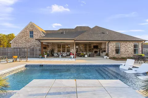 Exterior - 419 Pilot Cir, Brandon, MS 39047 photo 14 of 19