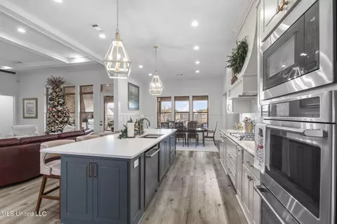Kitchen - 419 Pilot Cir, Brandon, MS 39047 photo 4 of 4