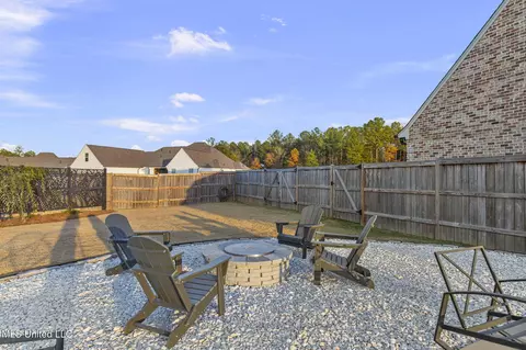 Exterior - 419 Pilot Cir, Brandon, MS 39047 photo 17 of 19
