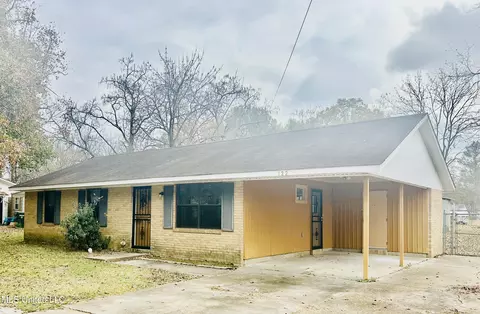 122 Grenada Ln, Greenwood, MS 38930