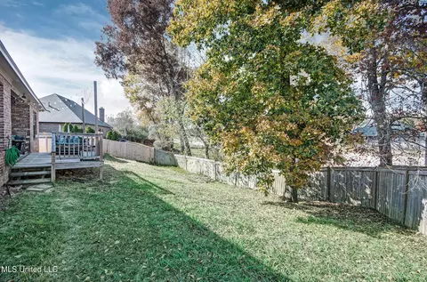 Exterior - 243 E Pinebrook Dr, Brandon, MS 39047 photo 4 of 5