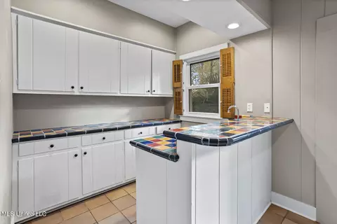 Other - 4166 Dogwood Dr, Jackson, MS 39211 photo 4 of 7