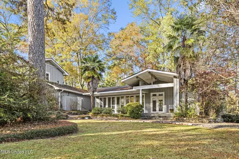 Exterior - 4166 Dogwood Dr, Jackson, MS 39211 photo 12 of 17