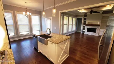 Other - 125 Emerald Dr, Brandon, MS 39047 photo 1 of 10