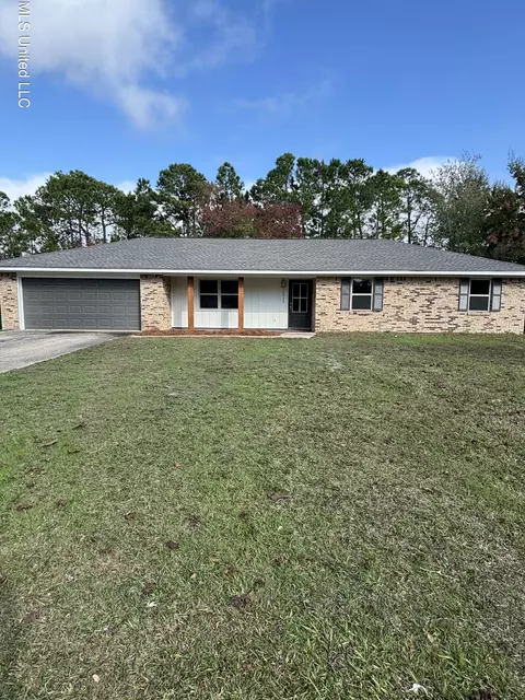 2212 Lewis Gate Dr, Gautier, MS 39553