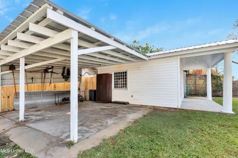 408 E Church St, Quitman, MS 39355 photo 41