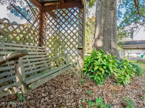 Exterior - 218 Edwin Cir, Sardis, MS 38666 photo 11 of 16