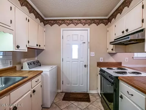 Other - 218 Edwin Cir, Sardis, MS 38666 photo 2 of 6