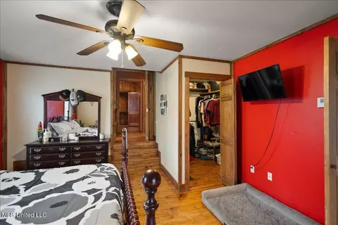 Bedroom - 806 E Dewey Camp Dr, Florence, MS 39073 photo 2 of 3
