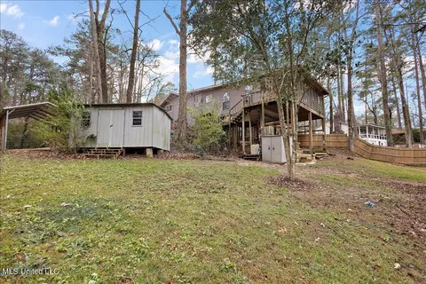 Exterior - 806 E Dewey Camp Dr, Florence, MS 39073 photo 11 of 11