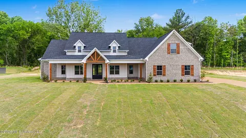 2382 Lauren Way, Hernando, MS 38632