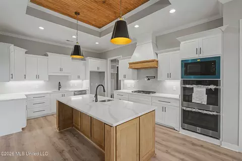 Kitchen - 2382 Lauren Way, Hernando, MS 38632 photo 1 of 3