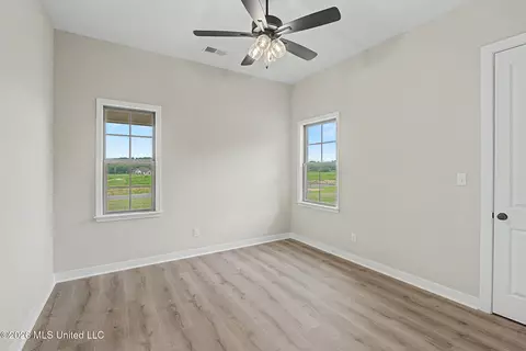 Bedroom - 2382 Lauren Way, Hernando, MS 38632 photo 2 of 3