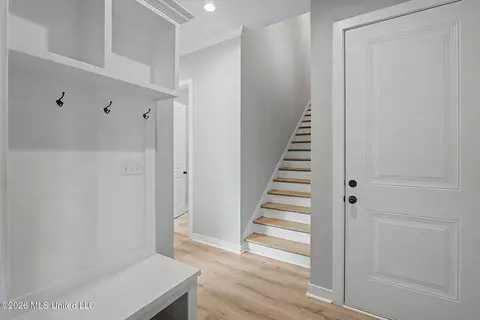 Entry Way - 2382 Lauren Way, Hernando, MS 38632 photo 4 of 4