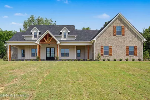 2382 Lauren Way, Hernando, MS 38632