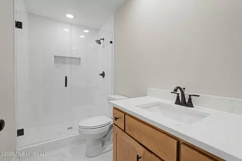 Bath - 2382 Lauren Way, Hernando, MS 38632 photo 5 of 5
