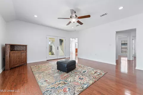 10555 Pak Cv, Biloxi, MS 39532 photo 6