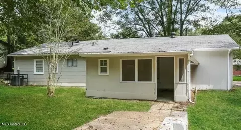 3301 Suncrest Dr, Jackson, MS 39212 photo 8