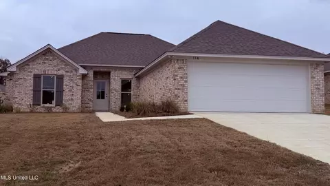 114 Madisonville Dr, Canton, MS 39046