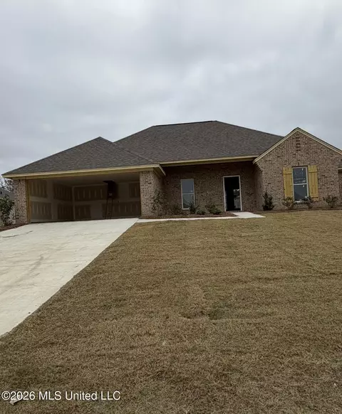 126 Madisonville Dr, Canton, MS 39046