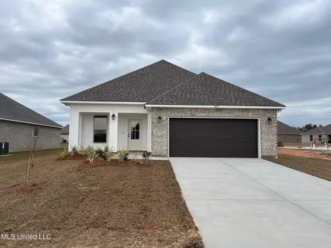 7212 Pencarrow Cir, Ocean Springs, MS 39564