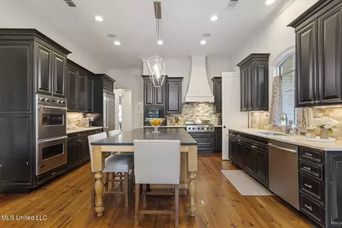 Kitchen - 2403 Wild Valley Dr, Jackson, MS 39211 photo 1 of 7