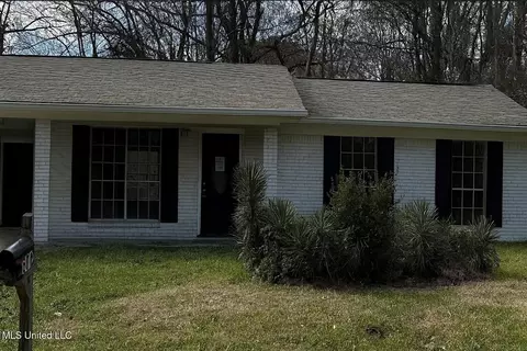 601 W Hill Dr, Jackson, MS 39209