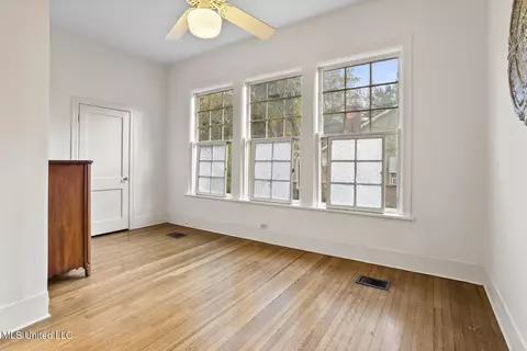 Bedroom - 923 Pinehurst Pl, Jackson, MS 39202 photo 1 of 3