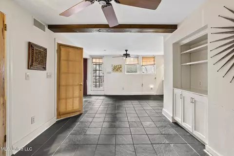 Other - 923 Pinehurst Pl, Jackson, MS 39202 photo 5 of 9
