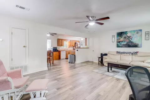 Living - 236 Alexander Rd, Long Beach, MS 39560 photo 1 of 1